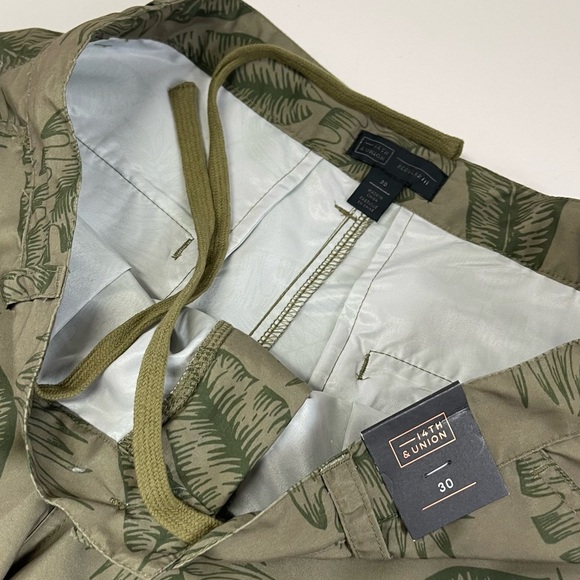 14th & Union Shorts Mens Size 30 Trim Fit Olive Green Mermaid Large Palm NWT NEW - Picture 5 of 10